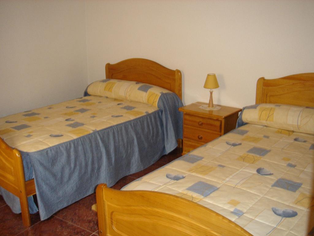 Apartamentos Serrano Ribatajada Eksteriør billede