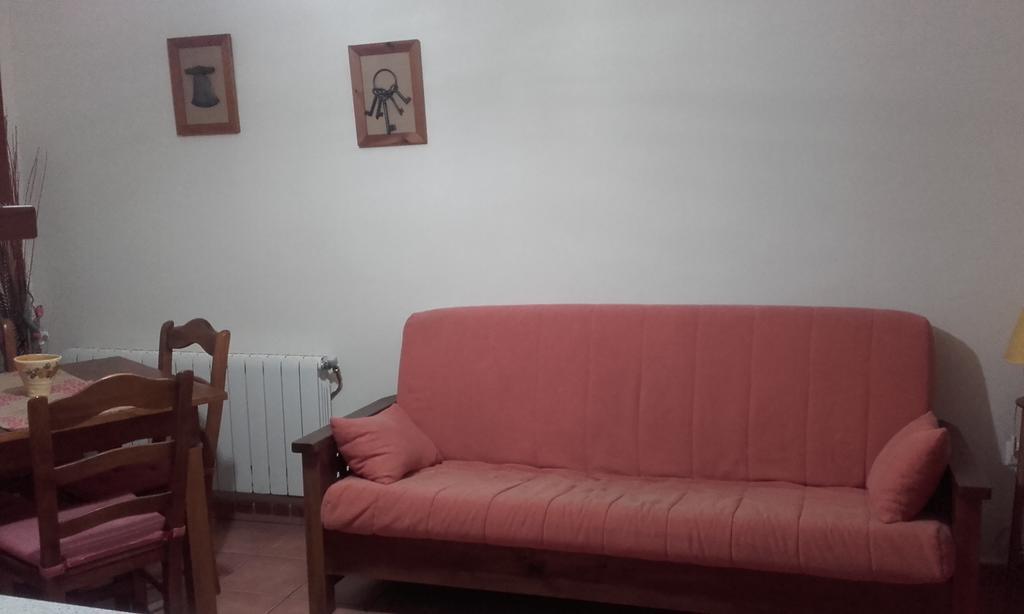 Apartamentos Serrano Ribatajada Eksteriør billede